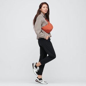 UNIQLO ROUND MINI SHOULDER BAG - color 30 NATURAL